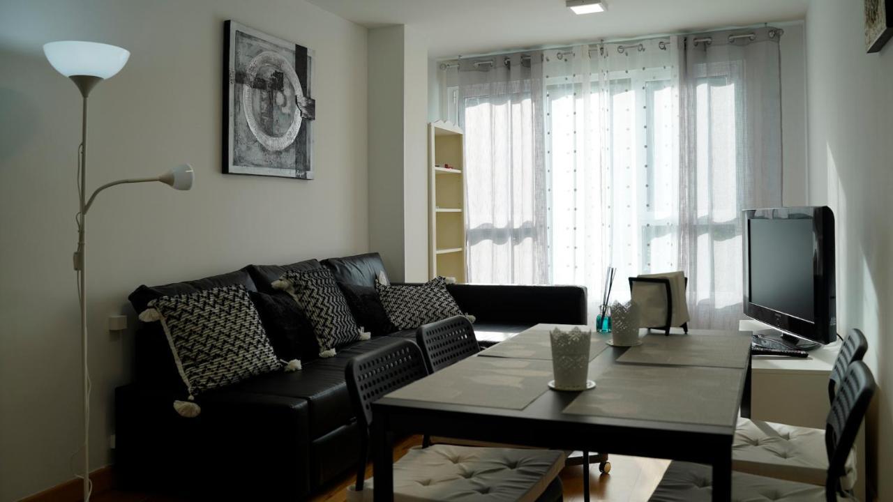 Apartament Solares Style Vistas Al Rio Miera Zewnętrze zdjęcie